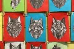 Vlk šedý geometrický